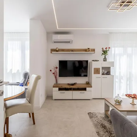 Apartment Nedolino *