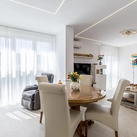 Apartment Nedolino Split